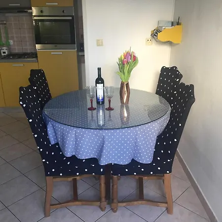 Roko St - Economy One Bedroom With Shared Terrace A2 Appartement *